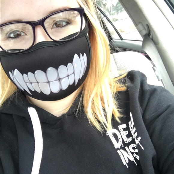 Meet your Posher, Kate - Picture 2 of 6